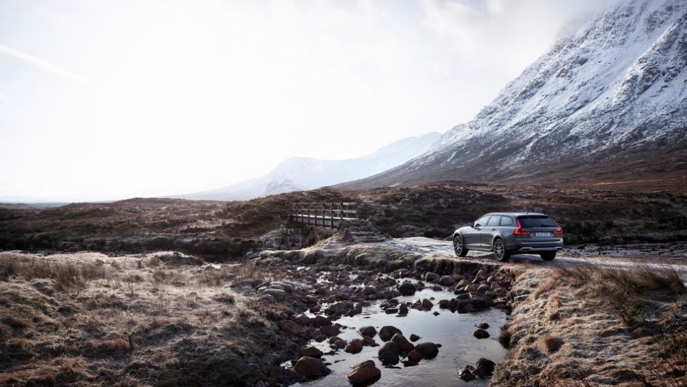 Volvo V90 Cross Country yeni resim galerisi