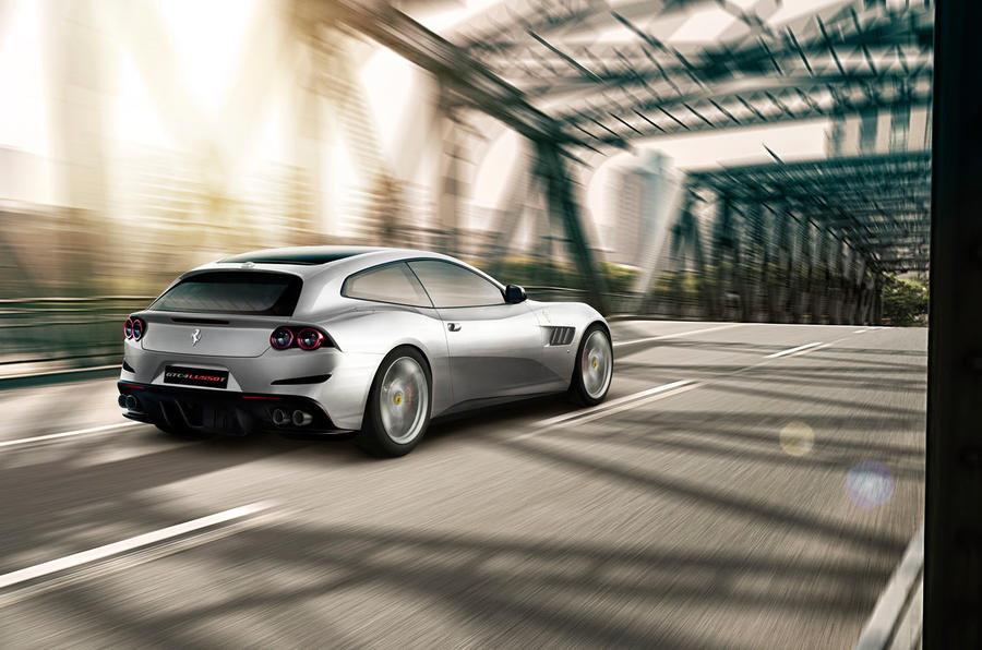 Ferrari GTC4 Lusso T resim galerisi