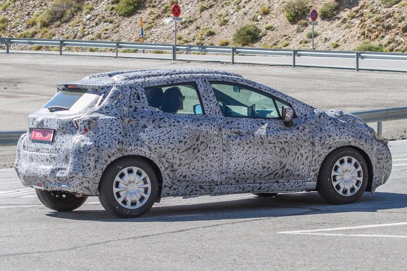 2017 Nissan Micra resim galerisi