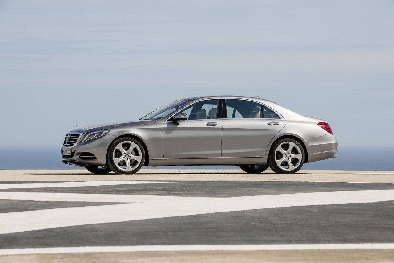 MERCEDES YEN S SERS RESM GALERS (2)