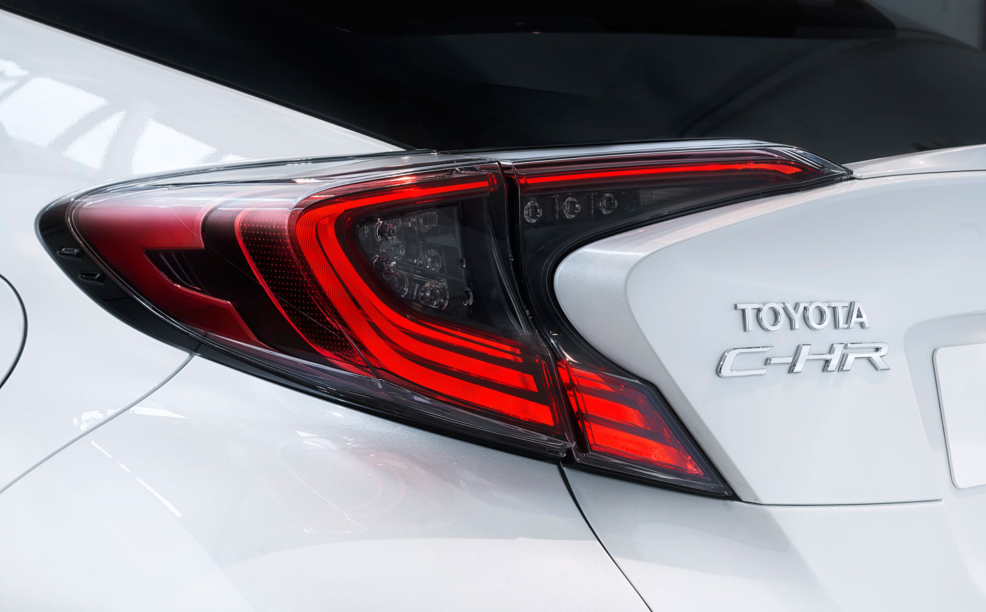 2017 Toyota C-HR Detayl� Resim Galerisi