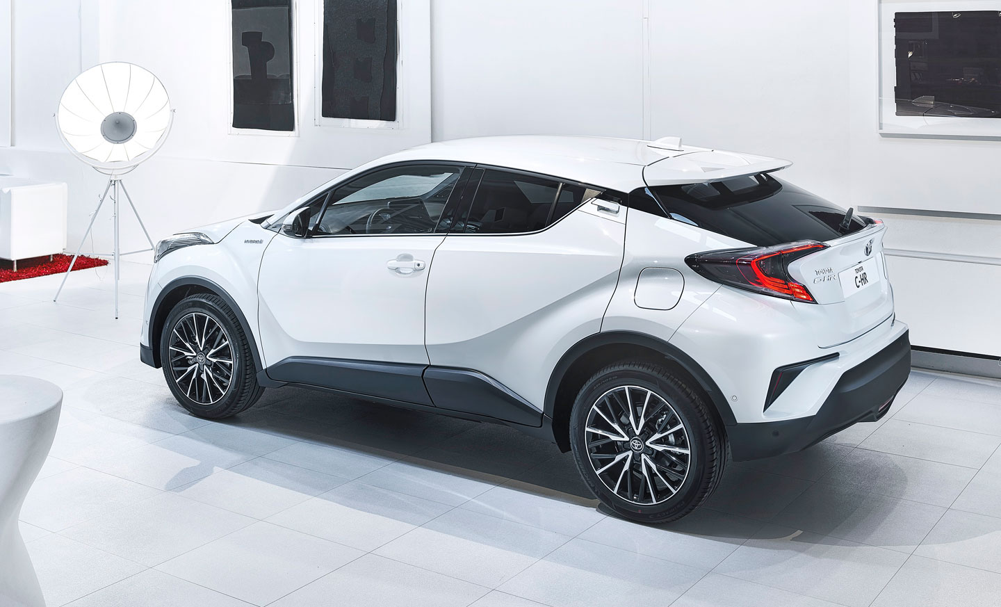 2017 Toyota C-HR Detayl� Resim Galerisi