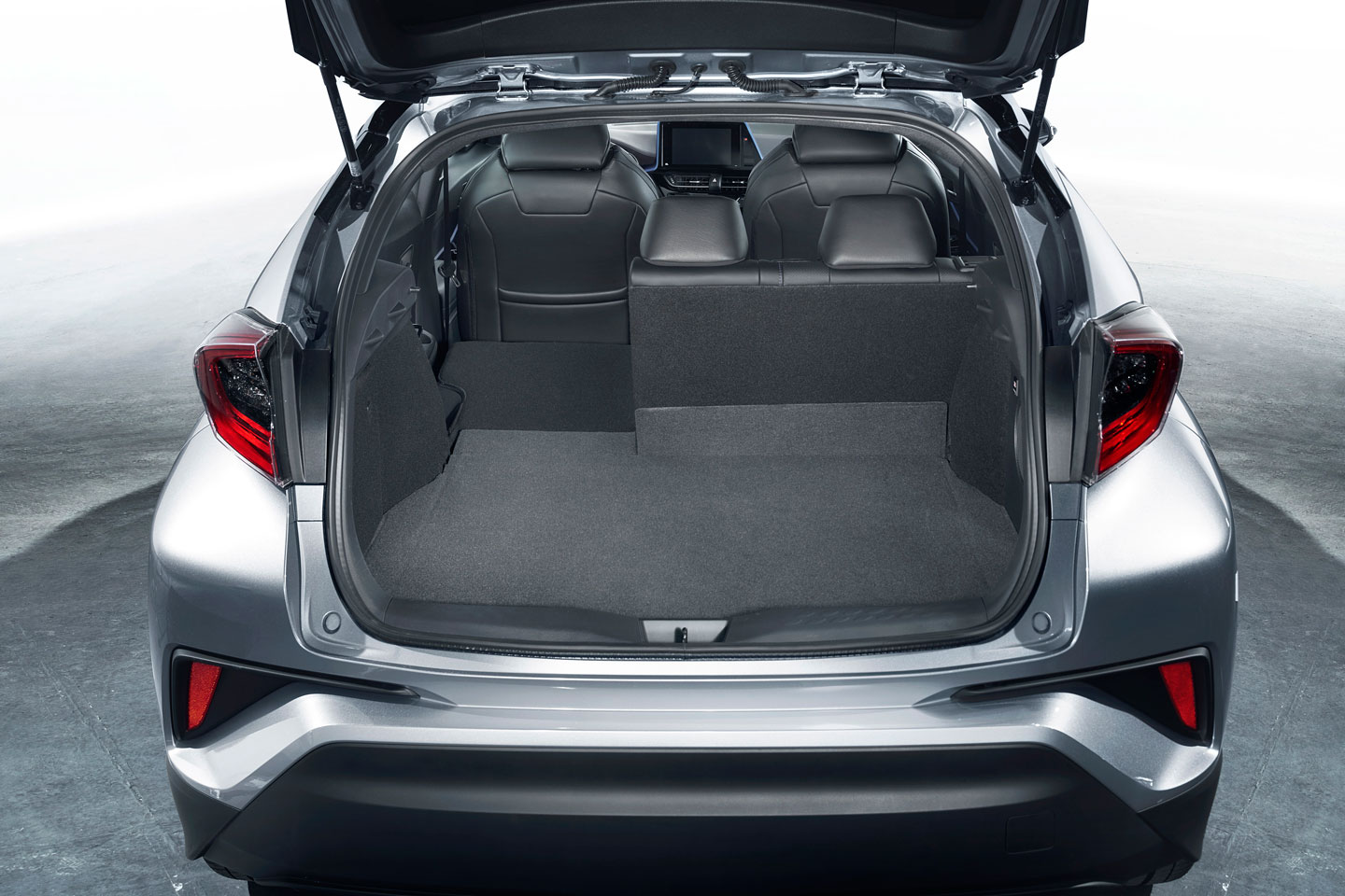 2017 Toyota C-HR Detayl� Resim Galerisi