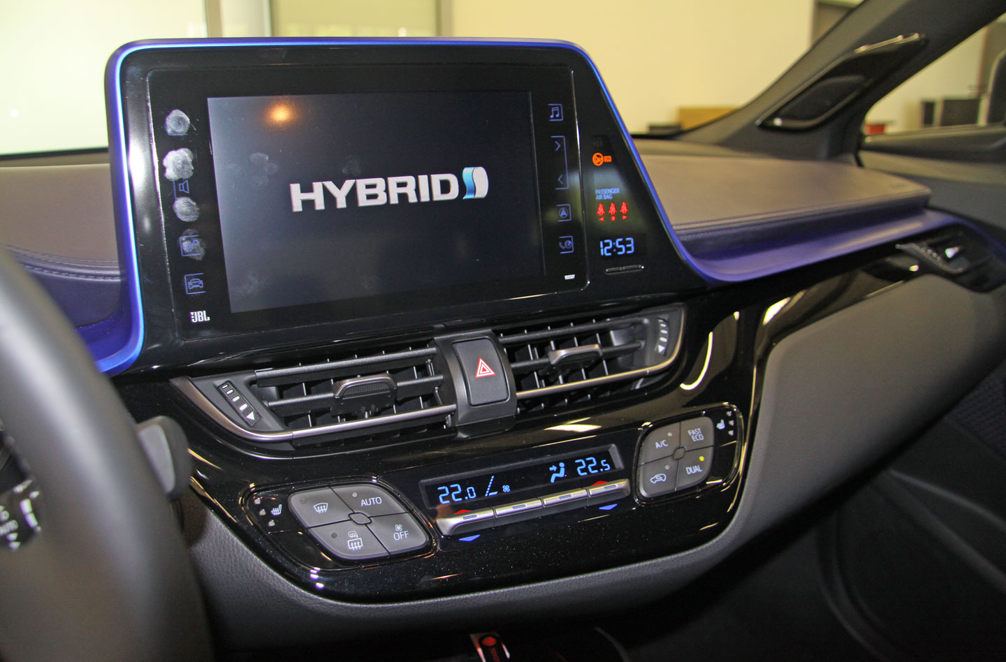 2017 Toyota C-HR Detayl� Resim Galerisi