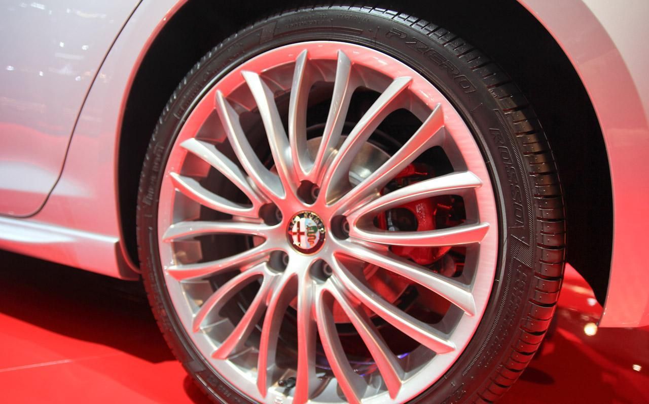 YEN 2014 ALFA ROMEO GULETTA FRANKFURT LANSMAN RESM GALERS