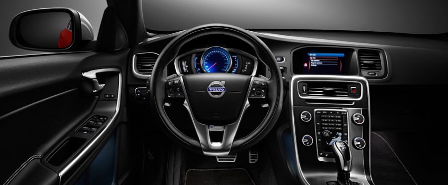 YEN MAKYAJLI 2014 VOLVO S60 GALER (2)