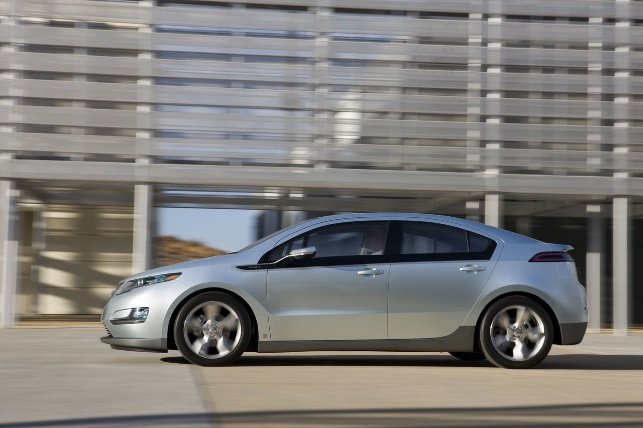 CHEVROLET VOLT GALER