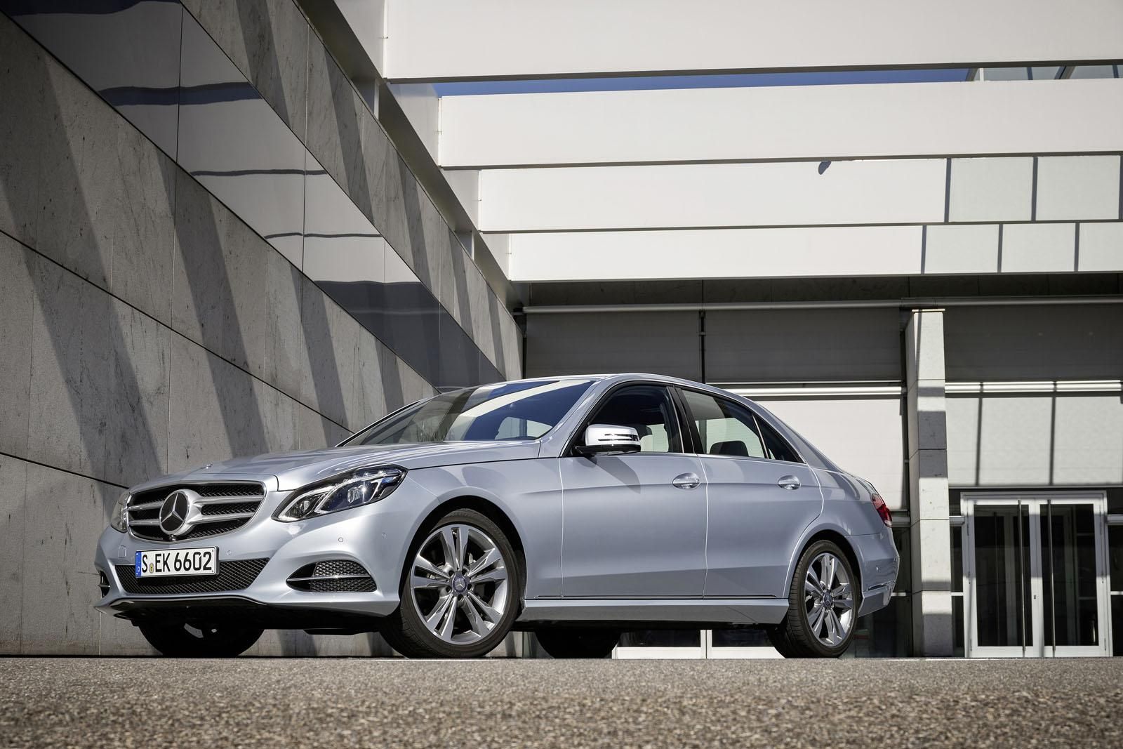MERCEDES E200 NATURAL GAS VE E220 BLUETEC RESM GALERS