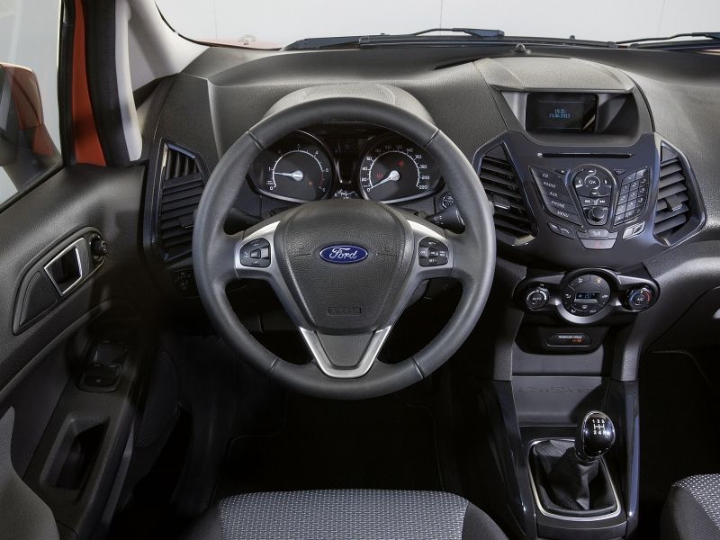 YEN 2014 FORD ECOSPORT AVRUPA VERSYONU RESM GALERS