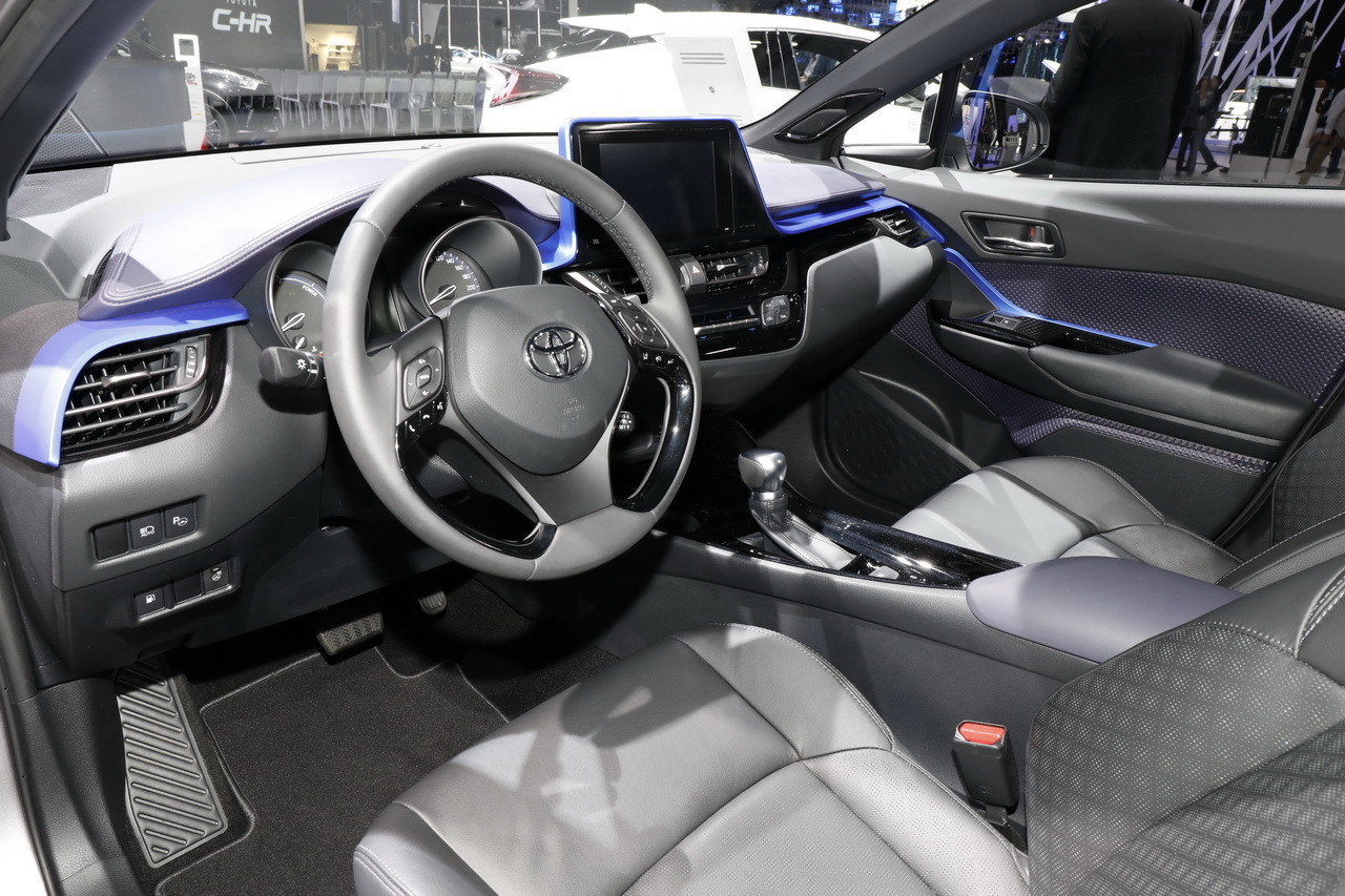 Toyota C-HR 2016 Paris Resmi Galerisi