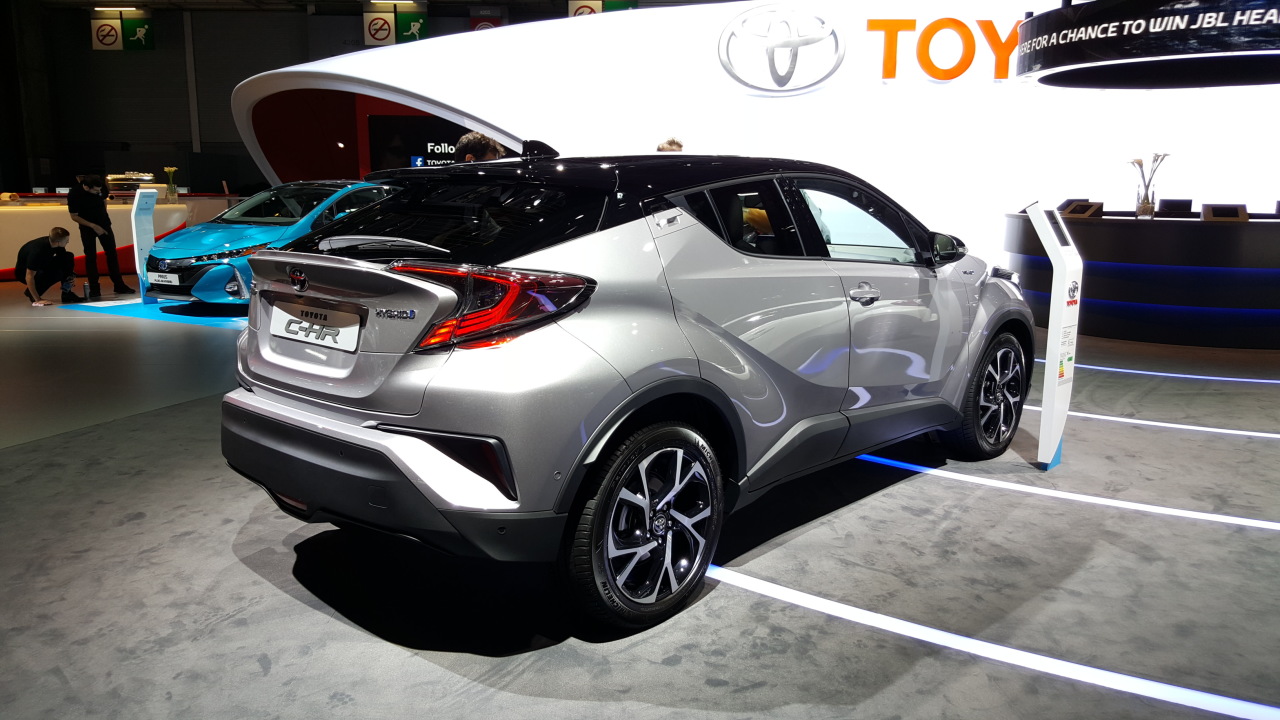 Toyota C-HR 2016 Paris Resmi Galerisi