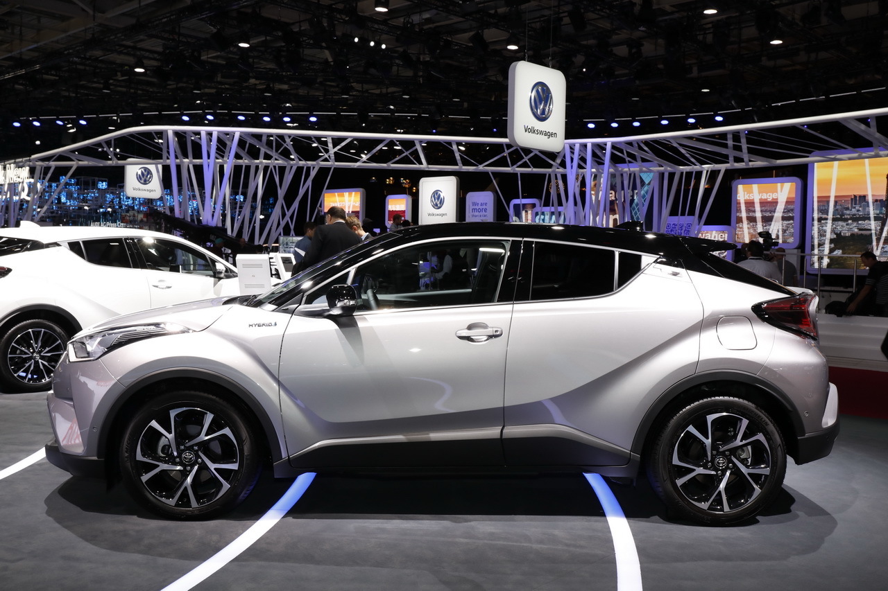 Toyota C-HR 2016 Paris Resmi Galerisi