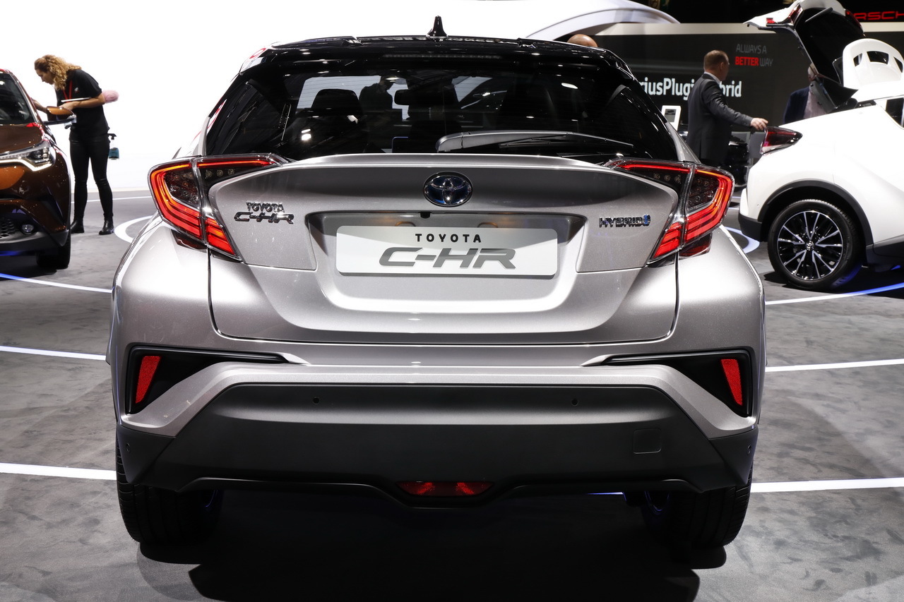 Toyota C-HR 2016 Paris Resmi Galerisi