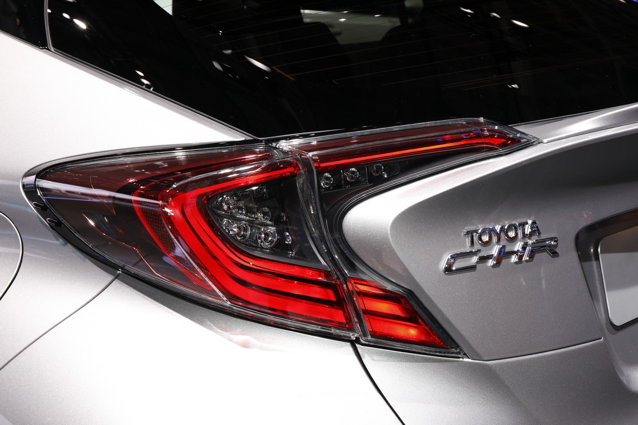 Toyota C-HR 2016 Paris Resmi Galerisi