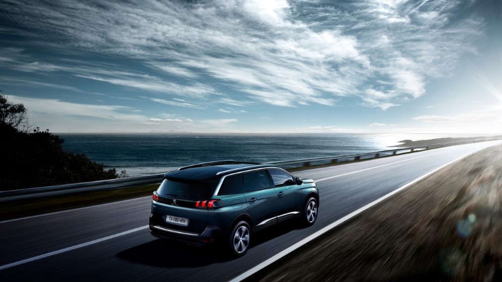 Yeni Peugeot 5008 resim galerisi