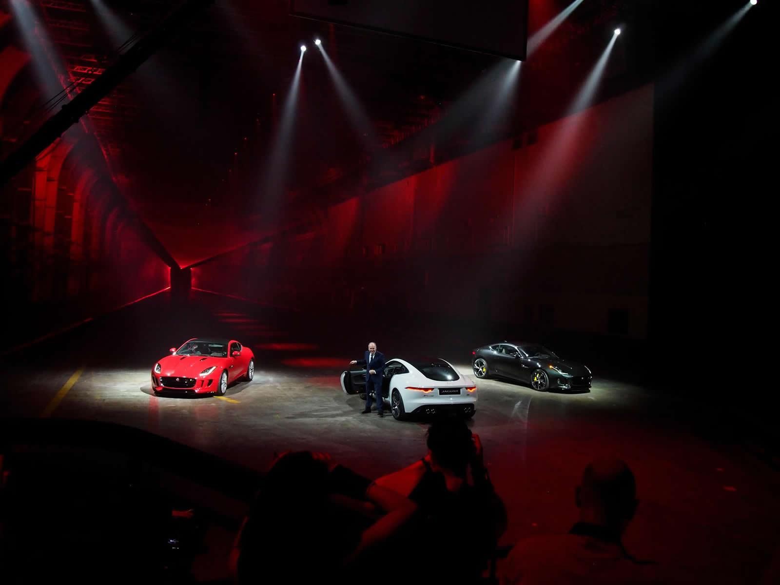 JAGUAR F-TYPE COUPE R RESM GALERS
