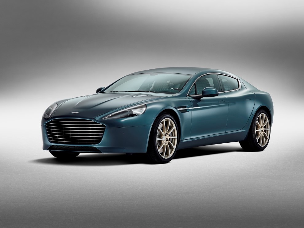 ASTON MARTIN 2016DA TRKYEDE EN FAZLA RAPIDE S SATTI