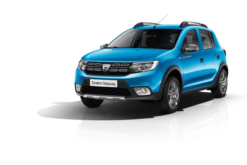 Renault kendi g�ncel Dacia versiyonlar�n� ��kart�yor