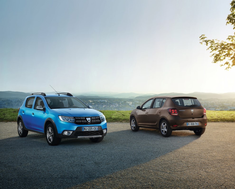 Renault kendi g�ncel Dacia versiyonlar�n� ��kart�yor