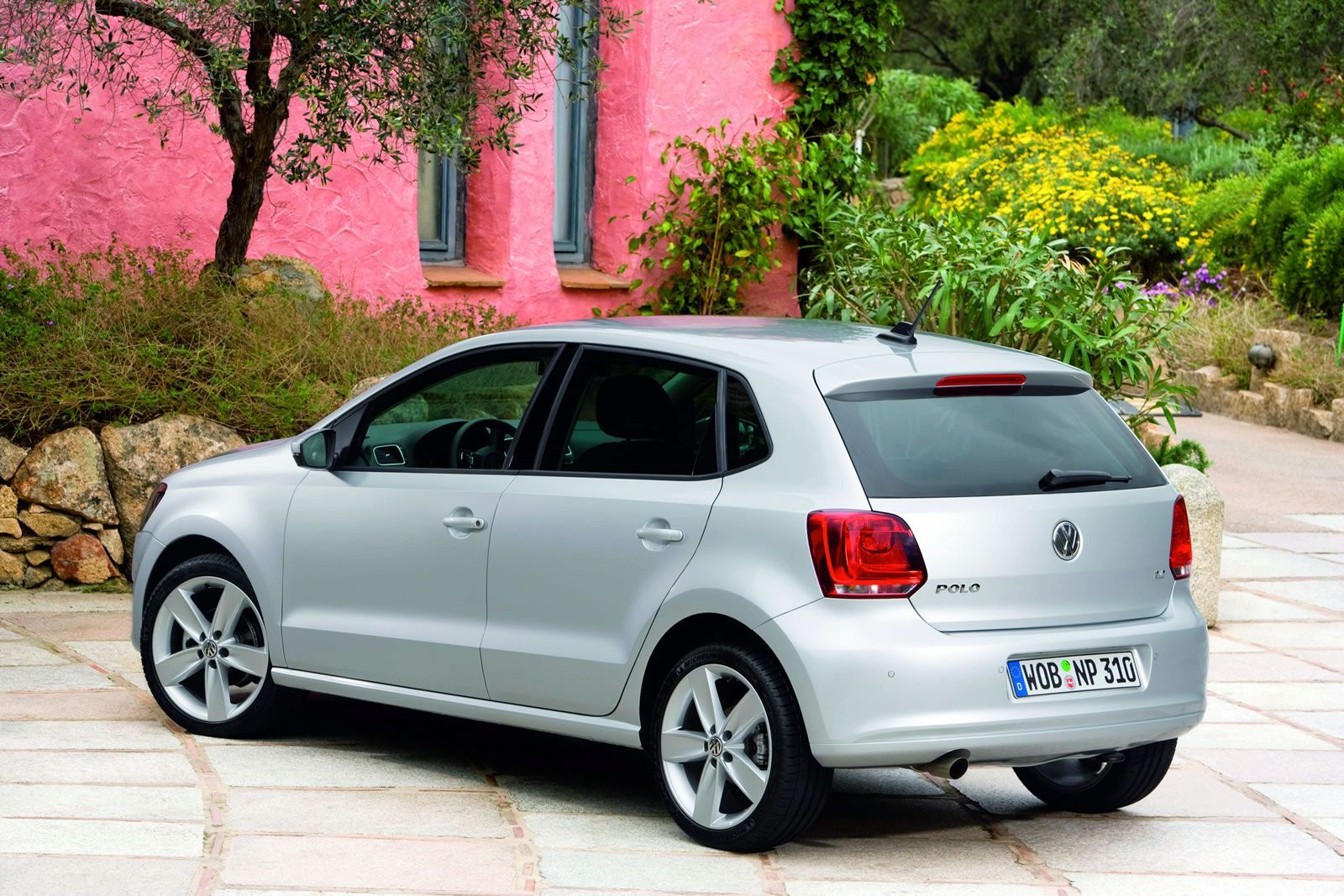VOLKSWAGEN POLO GALER