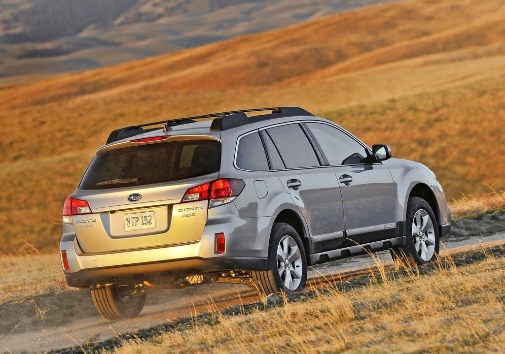 2013 SUBARU FORESTER GALER