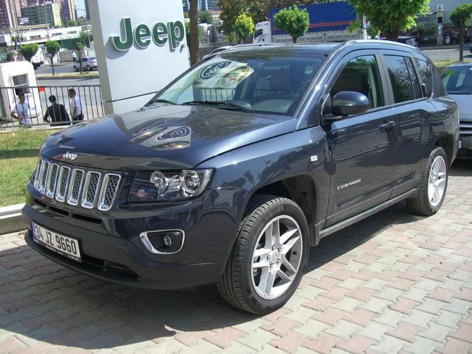 YEN JEEP COMPASS SATITA RESM GALERS