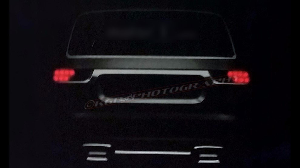 2018 Jeep Wrangler ve 2019 Grand Wagoneer�den ilk g�r�nt�ler mi?