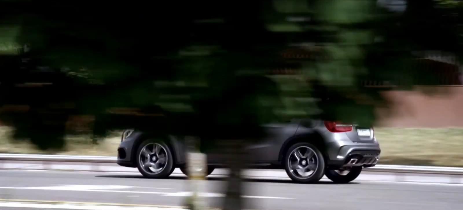 YEN MERCEDES GLA PUCU RESM GALERS