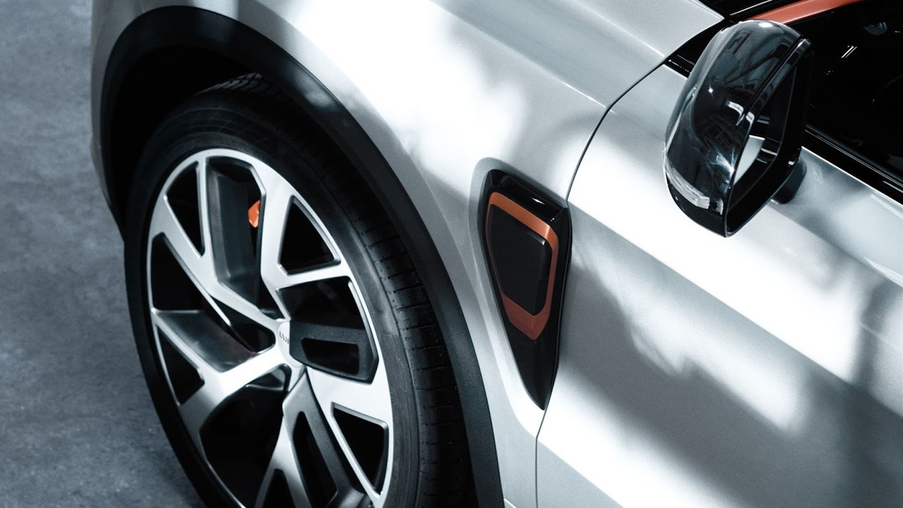 LYNK & CO 01 Resim Galerisi