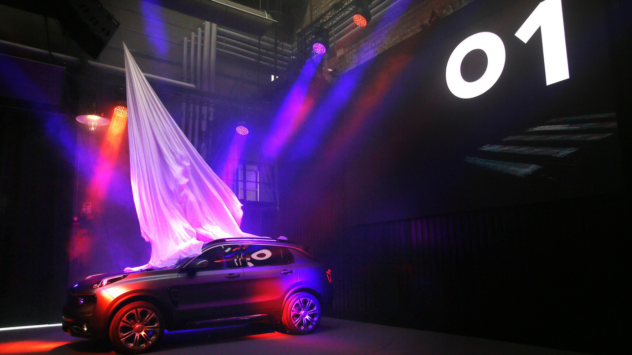 LYNK & CO 01 Resim Galerisi