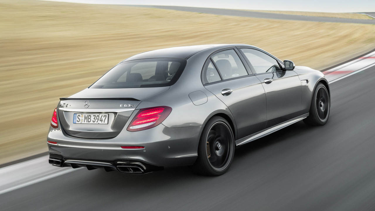 2017 Mercedes E63 AMG Resim Galerisi
