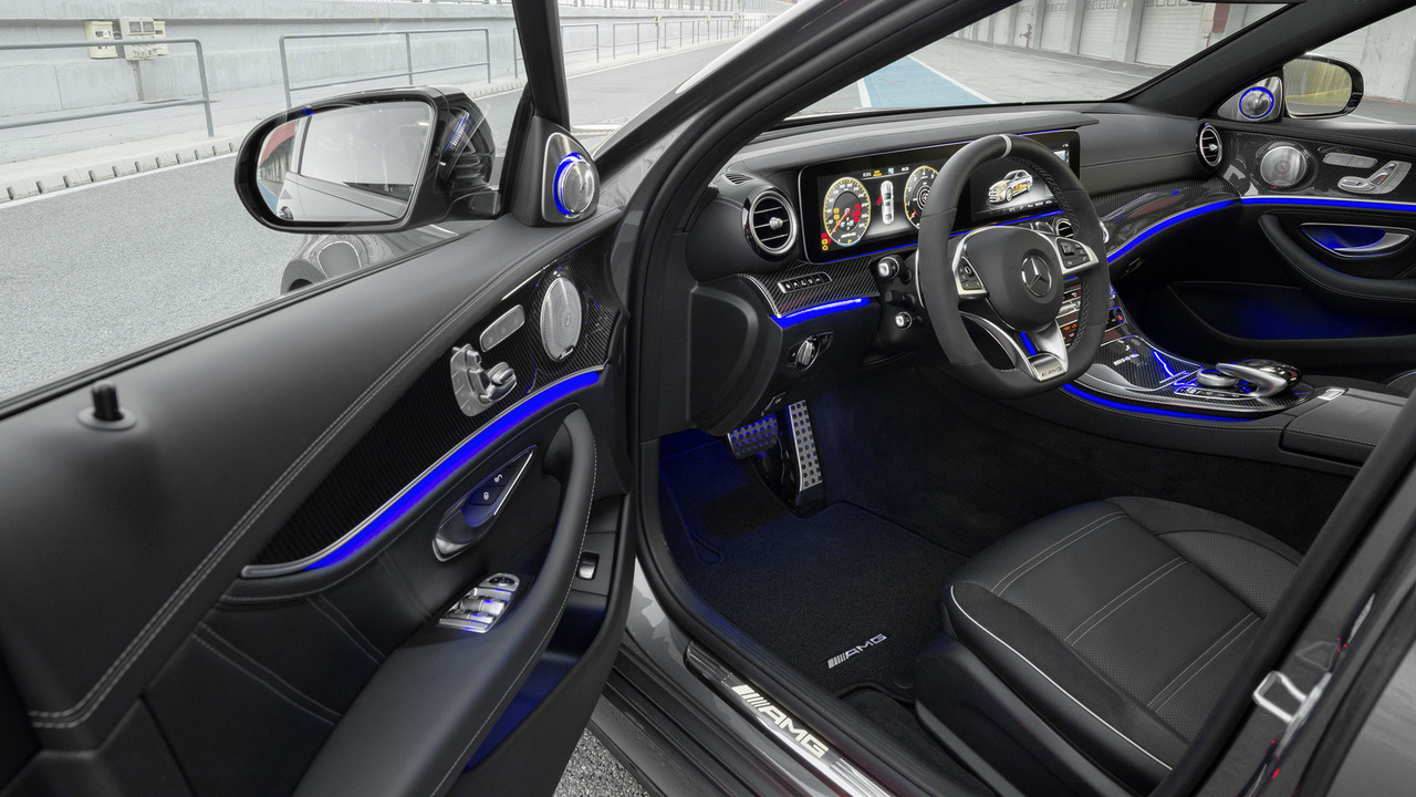 2017 Mercedes E63 AMG Resim Galerisi