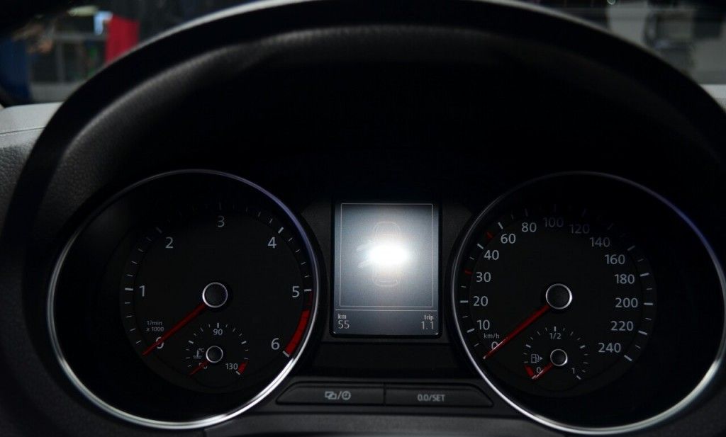 YEN MAKYAJLI VOLKSWAGEN POLO CENEVRE RESM GALERS