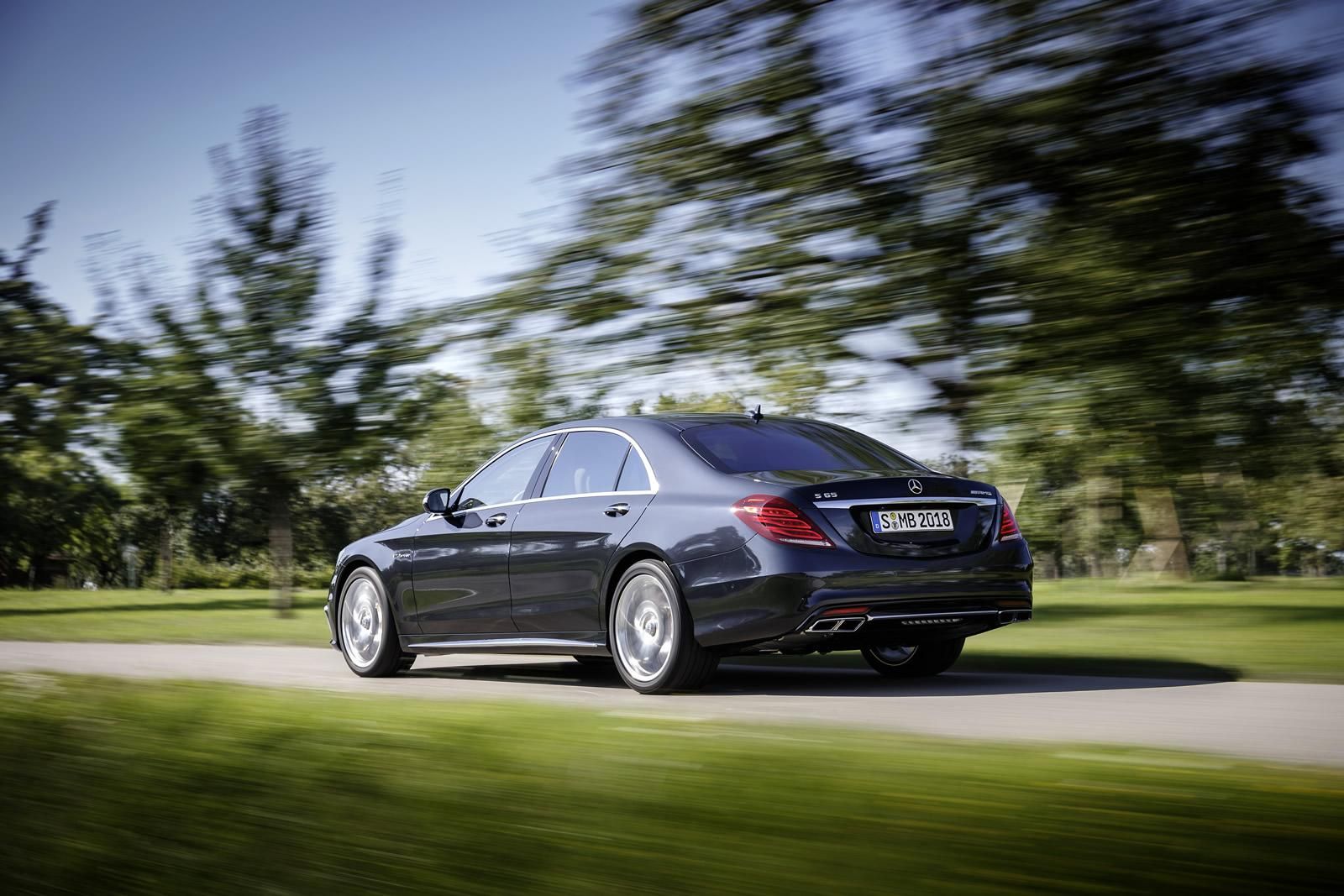 YEN MERCEDES S65 AMG RESM FOTORAF GALERS
