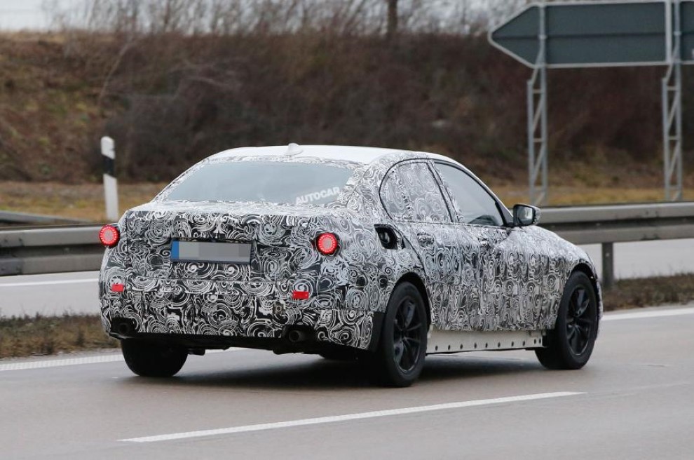 2018 BMW 3 Serisi'nden yeni g�r�nt�ler