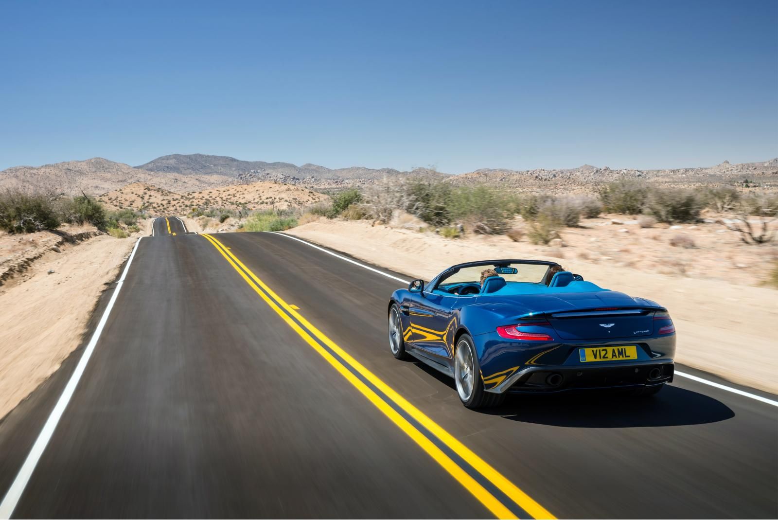 ASTON MARTN VANQUSH VOLANTE RESM GALER