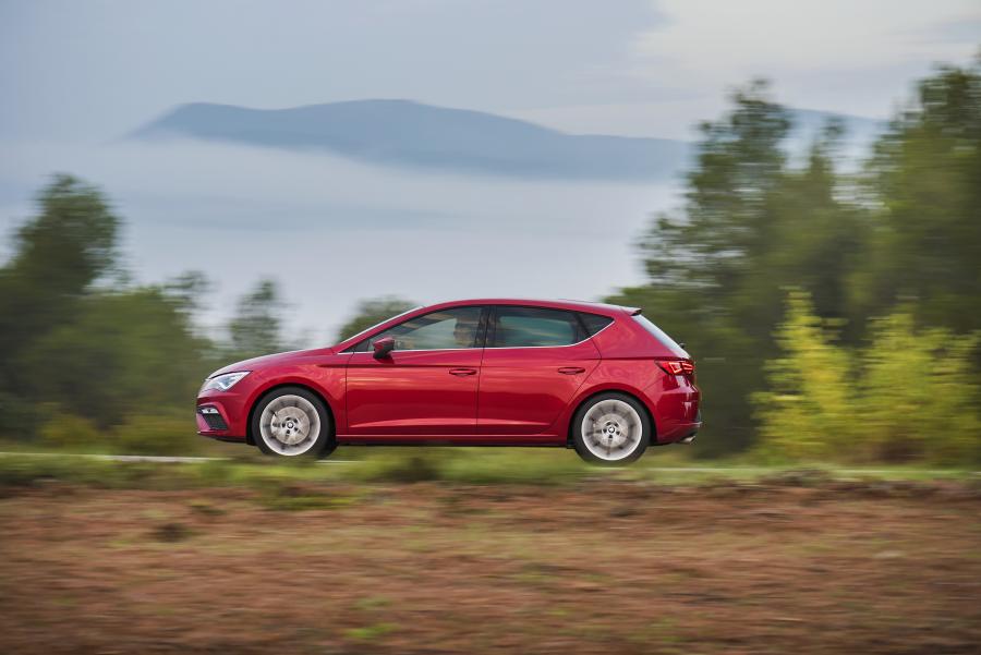 Yeni Seat Leon resim galerisi