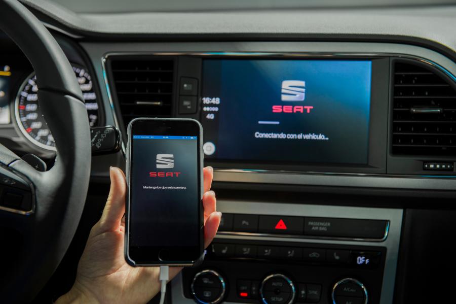 Yeni Seat Leon resim galerisi