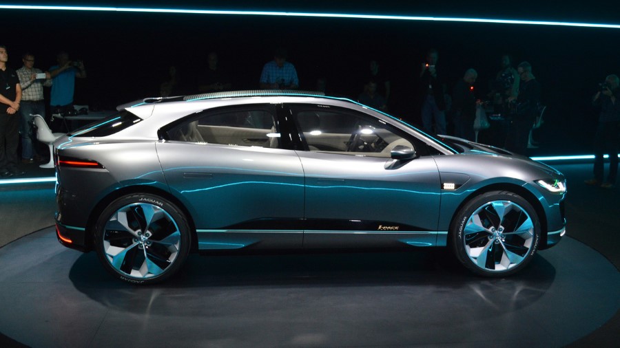 Jaguar I-Pace konseptinden yeni g�r�nt�ler