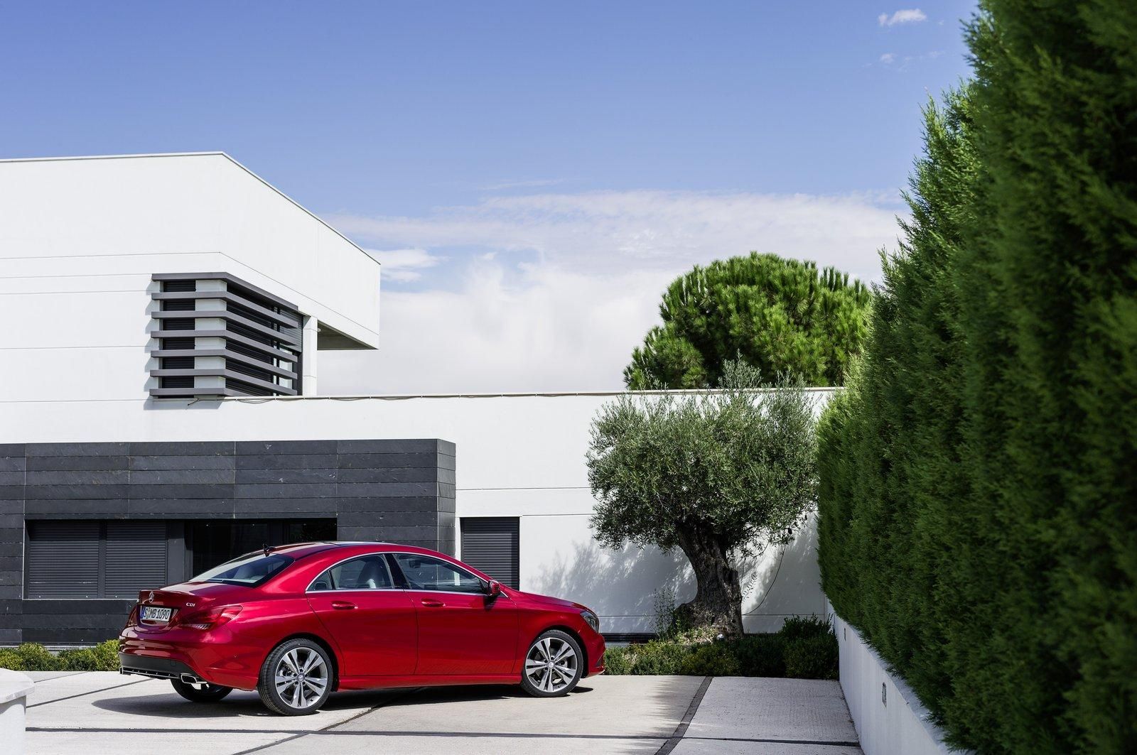 MERCEDES CLA GALER