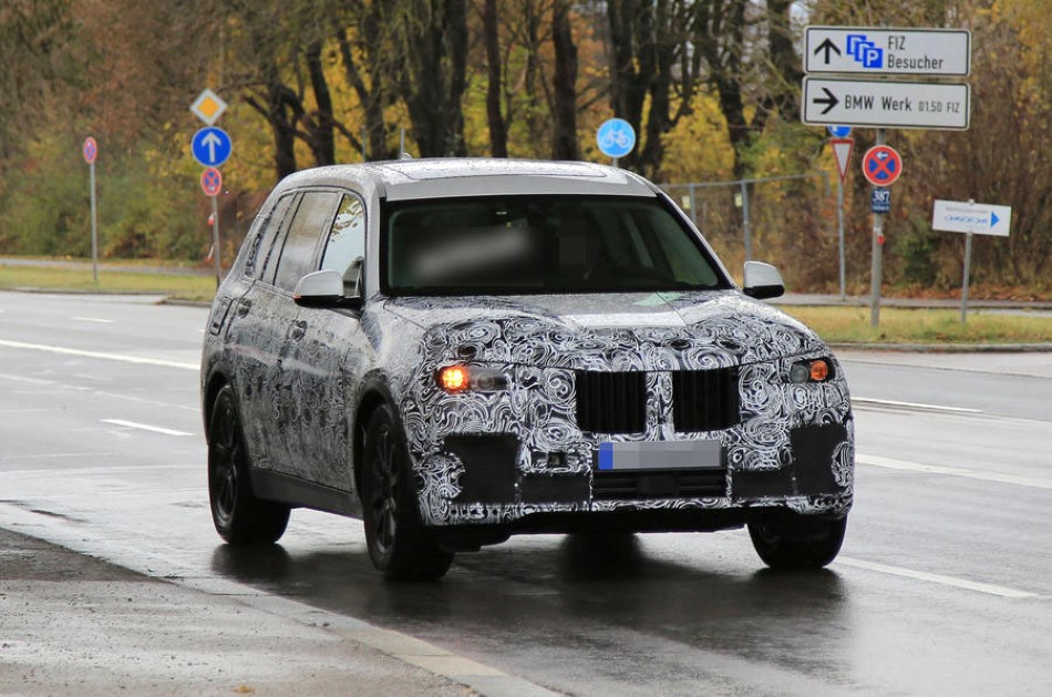 2018 BMW X7 prototip resim galerisi