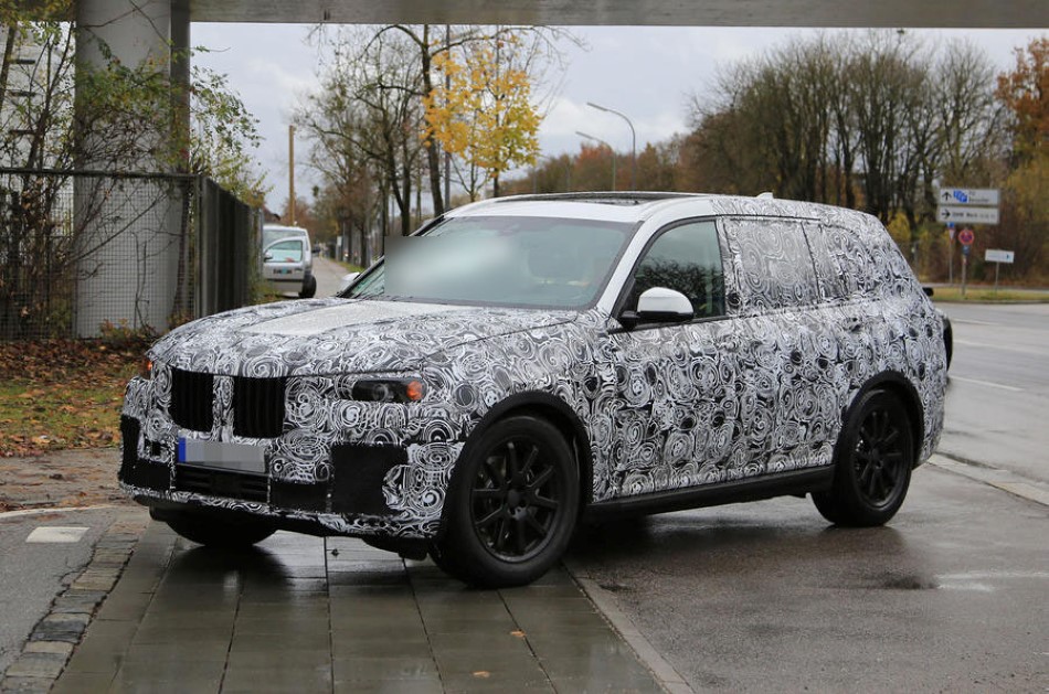 2018 BMW X7 prototip resim galerisi