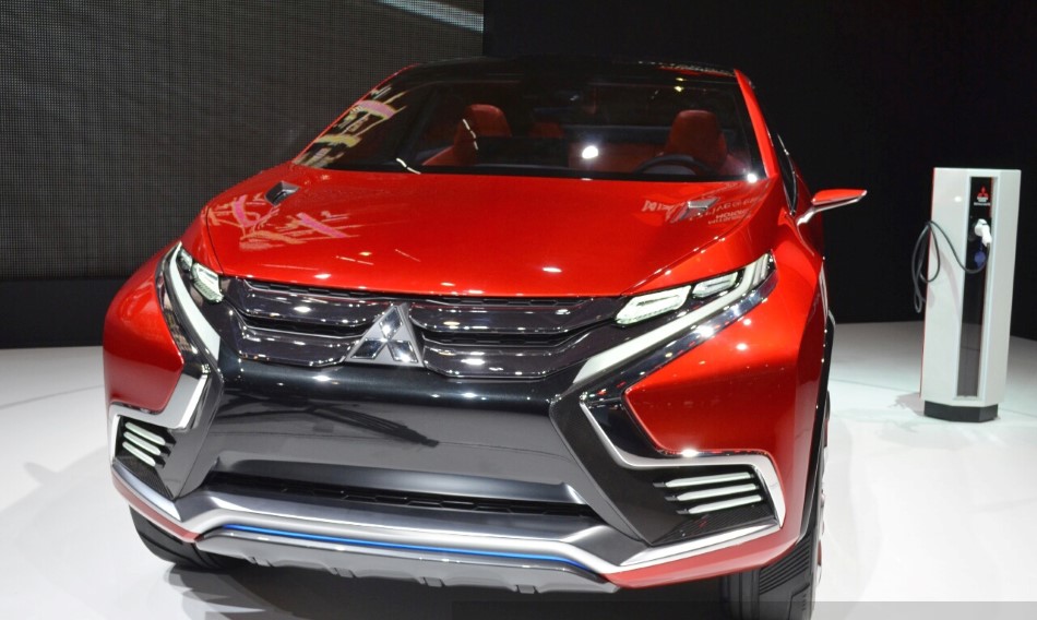 2018 Mitsubishi ASX resim galerisi