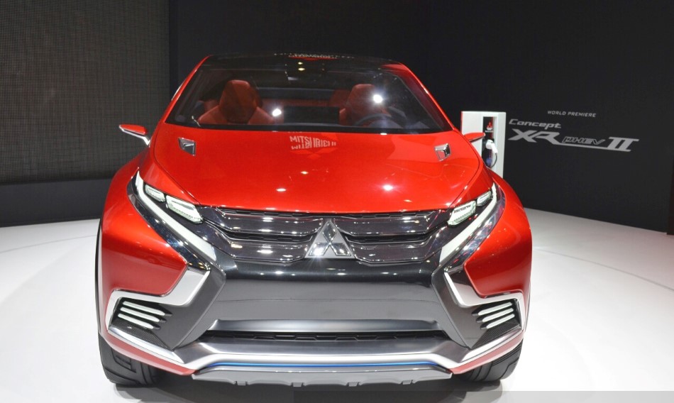 2018 Mitsubishi ASX resim galerisi
