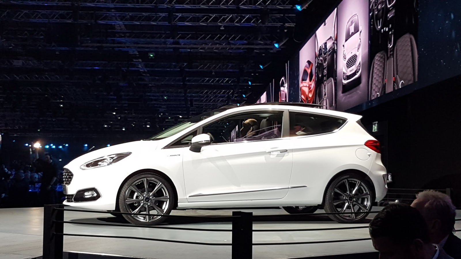 2017 Ford Fiesta ilk resim galerisi