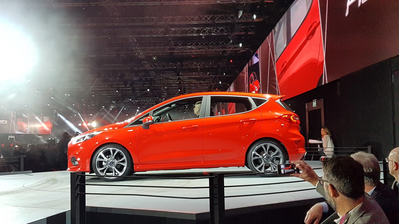 2017 Ford Fiesta ilk resim galerisi