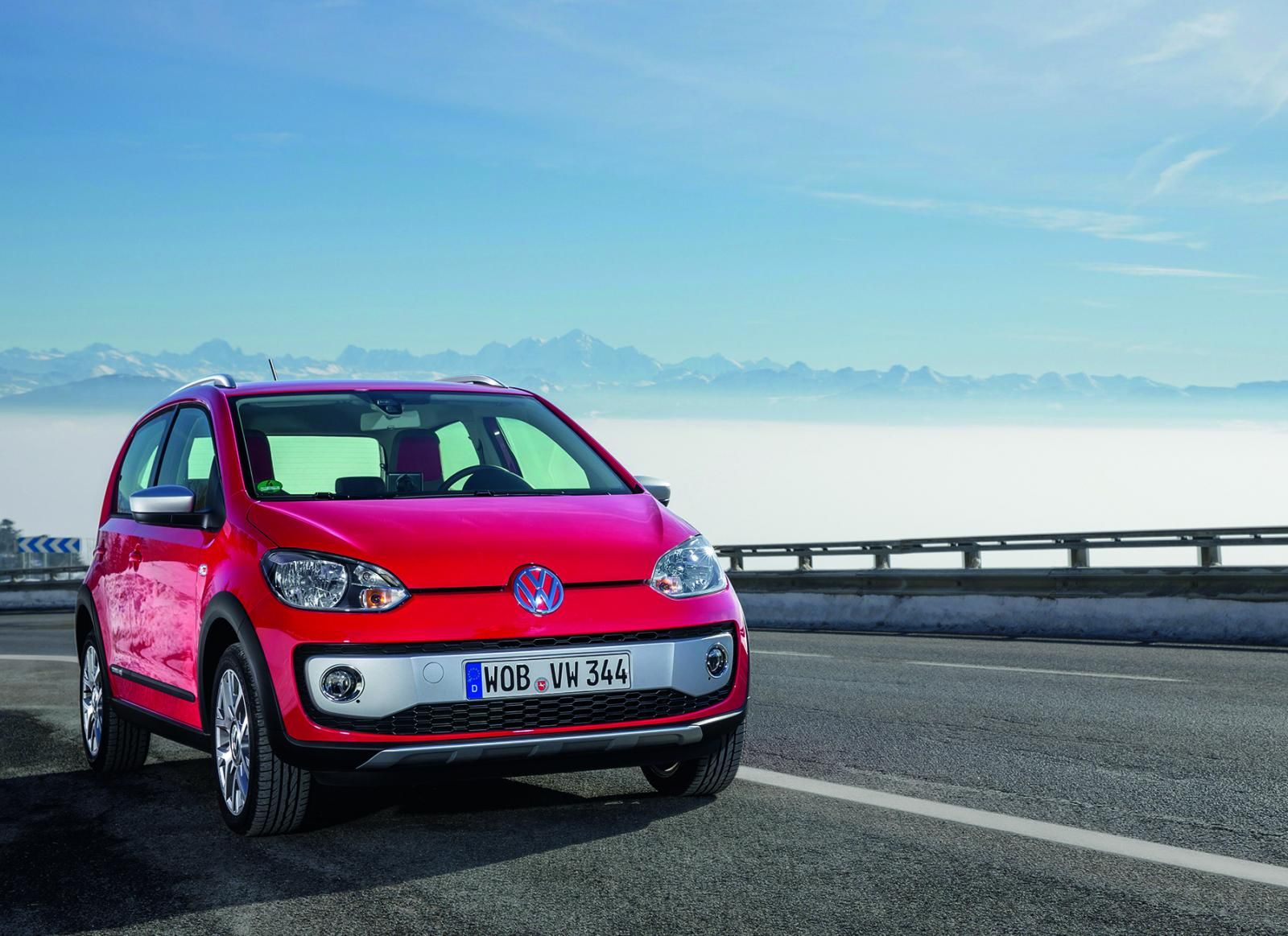 VOLKSWAGEN CROSS UP GALER