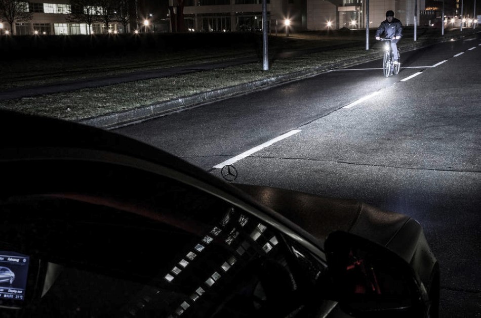 Mercedes'ten yeni aydnlatma teknolojisi Digial Light