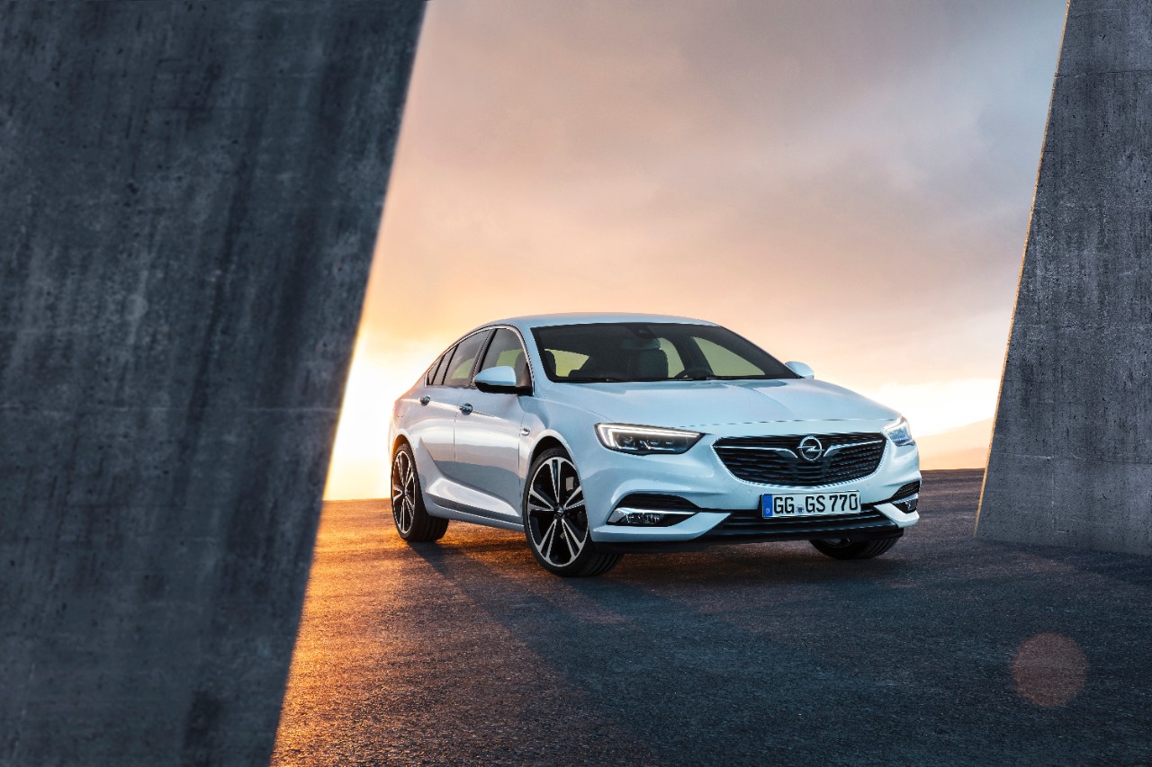 2017 Opel Insignia Grand Sport Resim Galerisi 