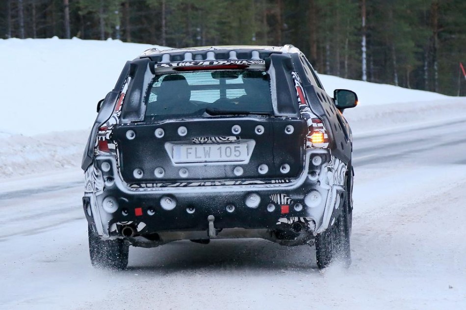 Yeni Volvo XC60'dan g�r�nt�ler